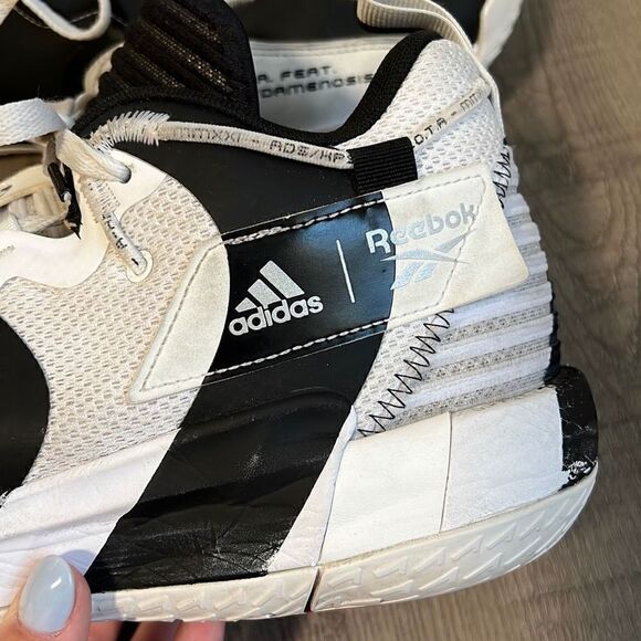 Adidas DAME 7 EXTPLY GW2804 Shaqnosis Shaq Damenosis White/Black Men's 11.5 - Picture 2 of 11